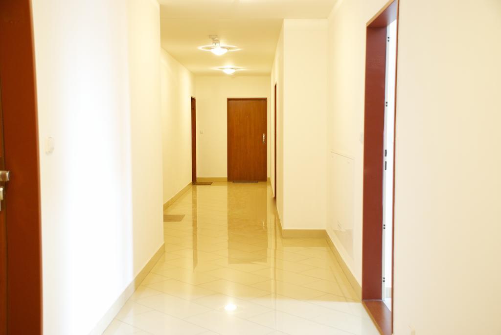 A Nice Place To Stay Apartments Praga Exterior foto