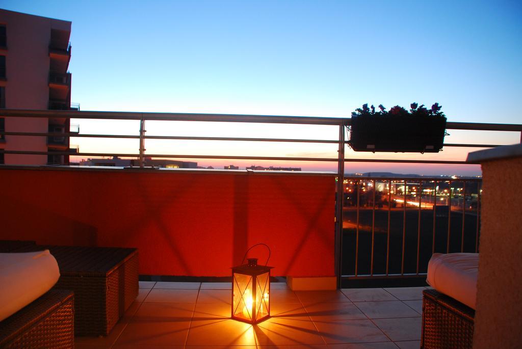 A Nice Place To Stay Apartments Praga Exterior foto