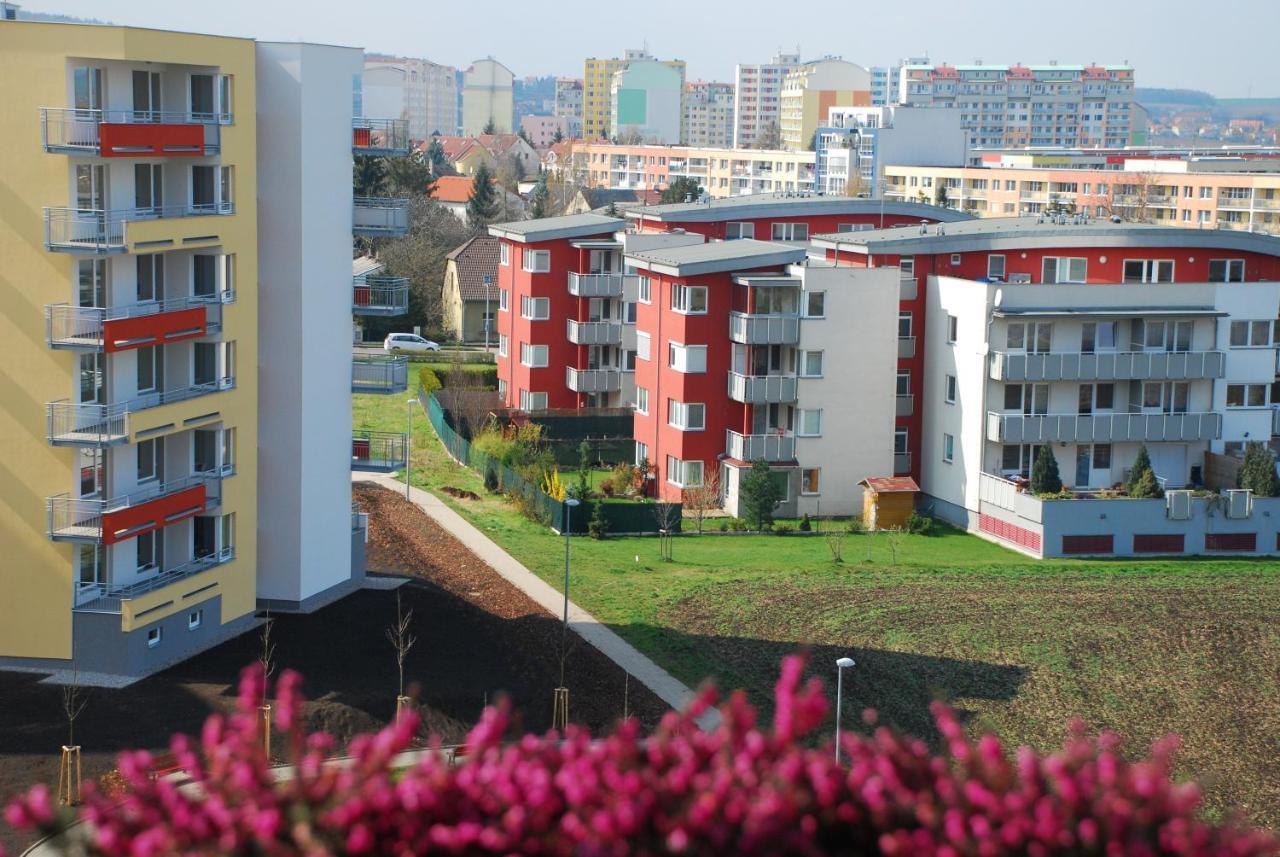 A Nice Place To Stay Apartments Praga Exterior foto
